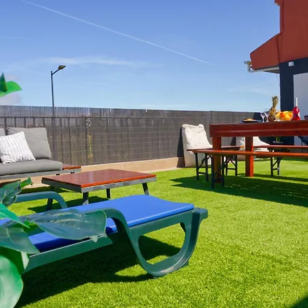 Portucale ! Santa Clara Terrace & Jacuzzi Lisboa