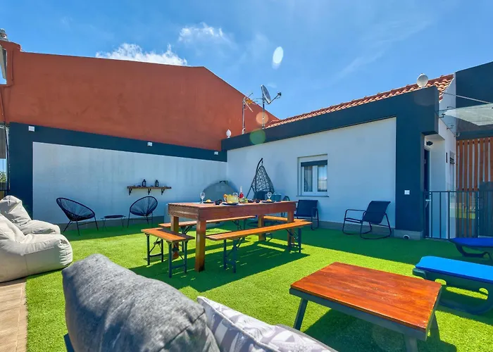 Portucale ! Santa Clara Terrace & Jacuzzi Διαμέρισμα *