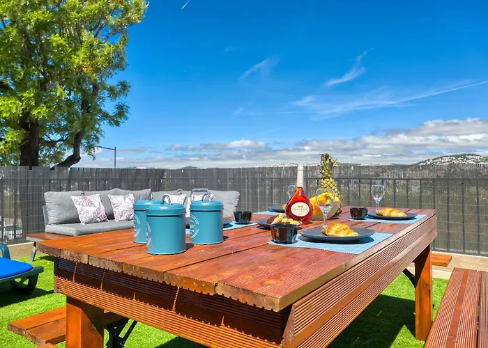 Portucale ! Santa Clara Terrace & Jacuzzi * Lisboa