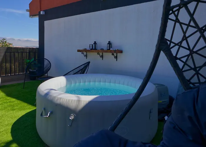 Portucale ! Santa Clara Terrace & Jacuzzi